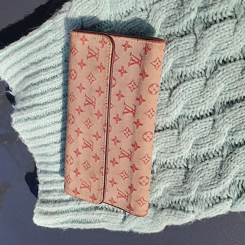 Authentic Louis Vuitton wallet